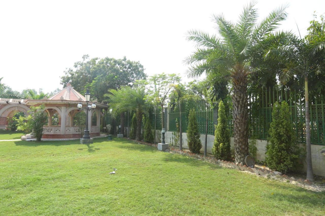 Hotel Mann The Palm Retreat Lucknow Exterior foto