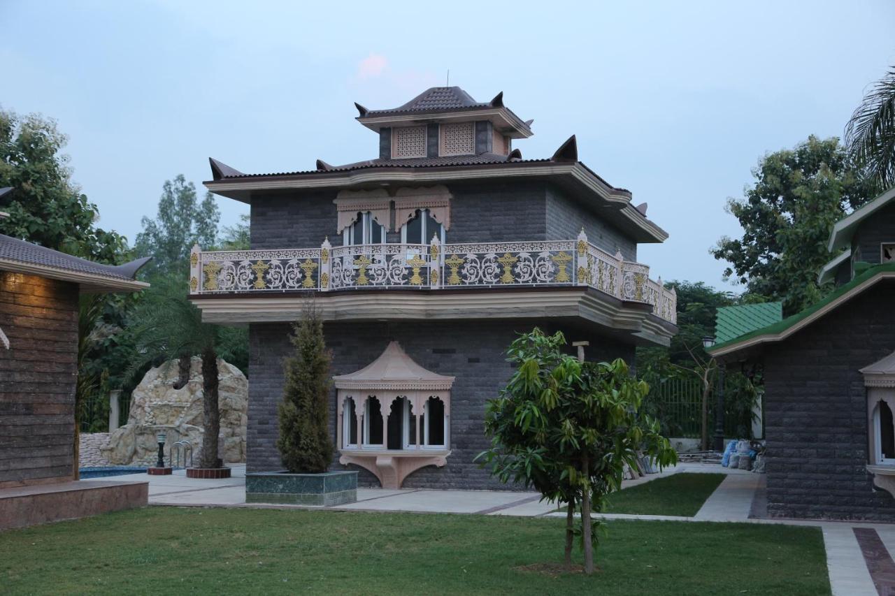 Hotel Mann The Palm Retreat Lucknow Exterior foto