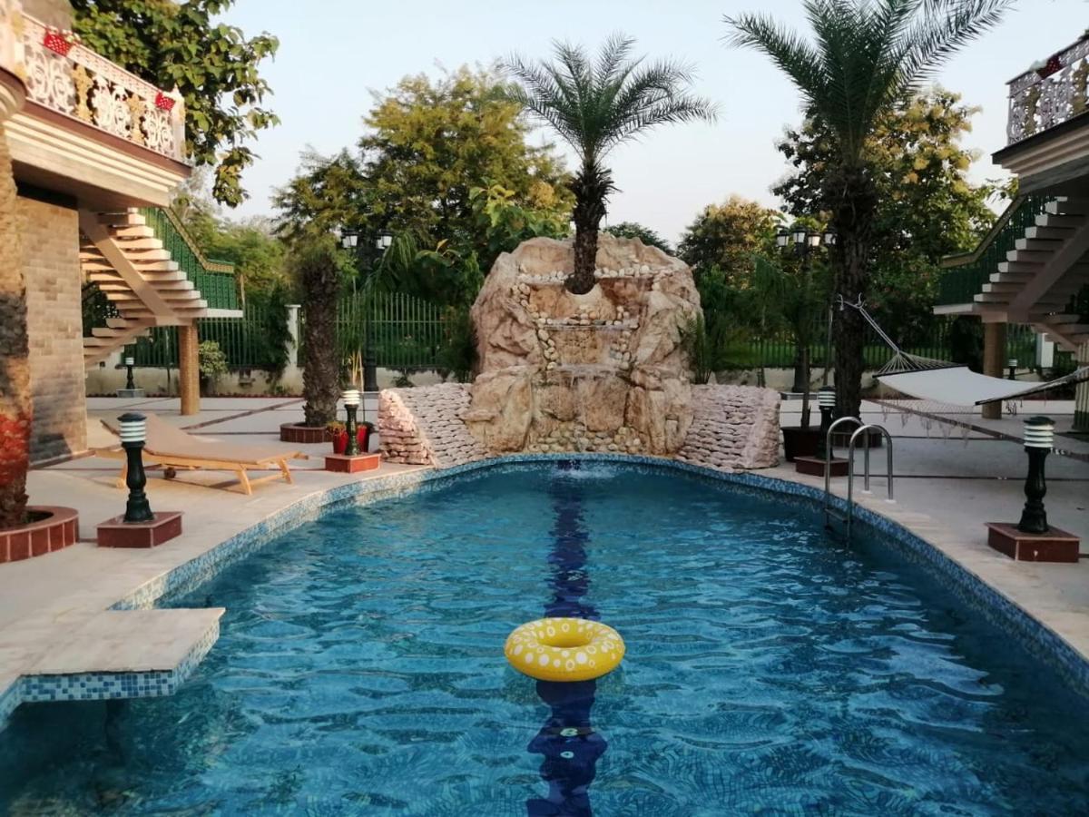 Hotel Mann The Palm Retreat Lucknow Exterior foto